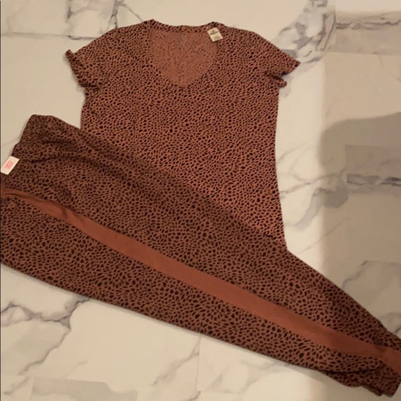 Pink set medium for women - Picture 2 of 3